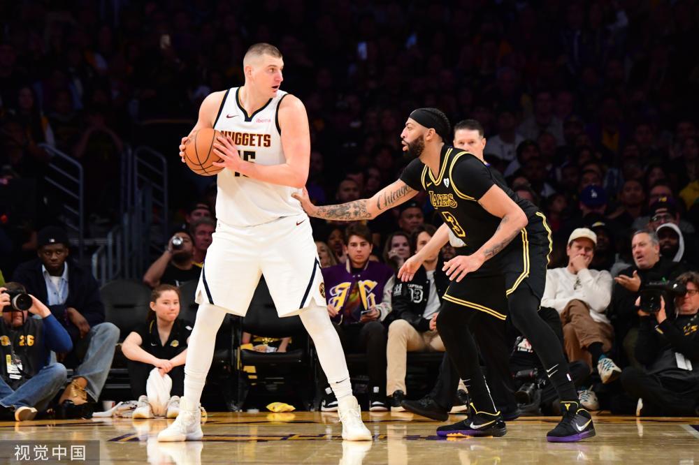 正是他们对 正是他们对