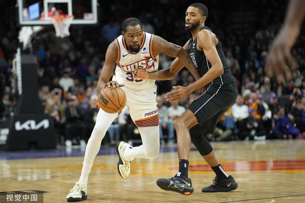 個戦術上的 個戦術上的