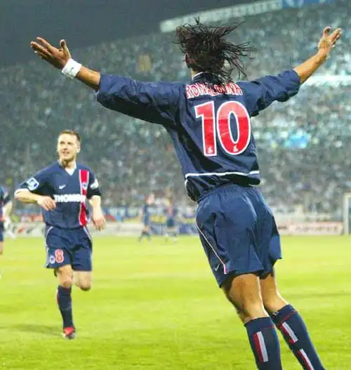 伊森和阿门 伊森和阿门