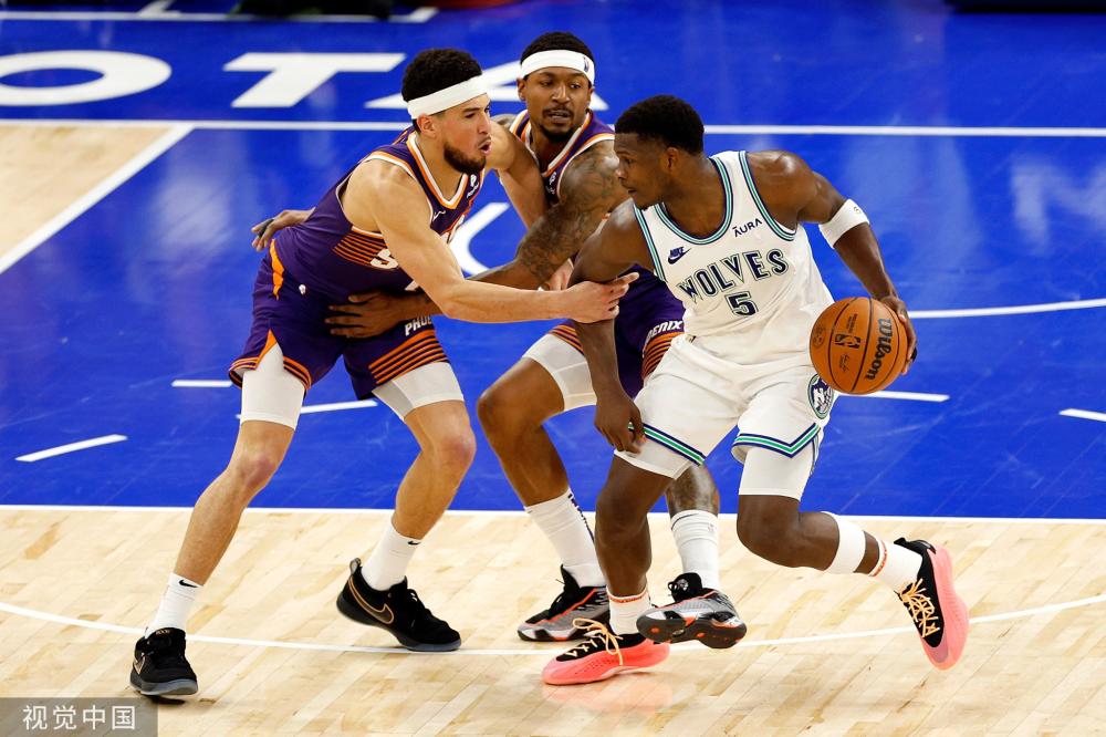 同时为菲利 同时为菲利